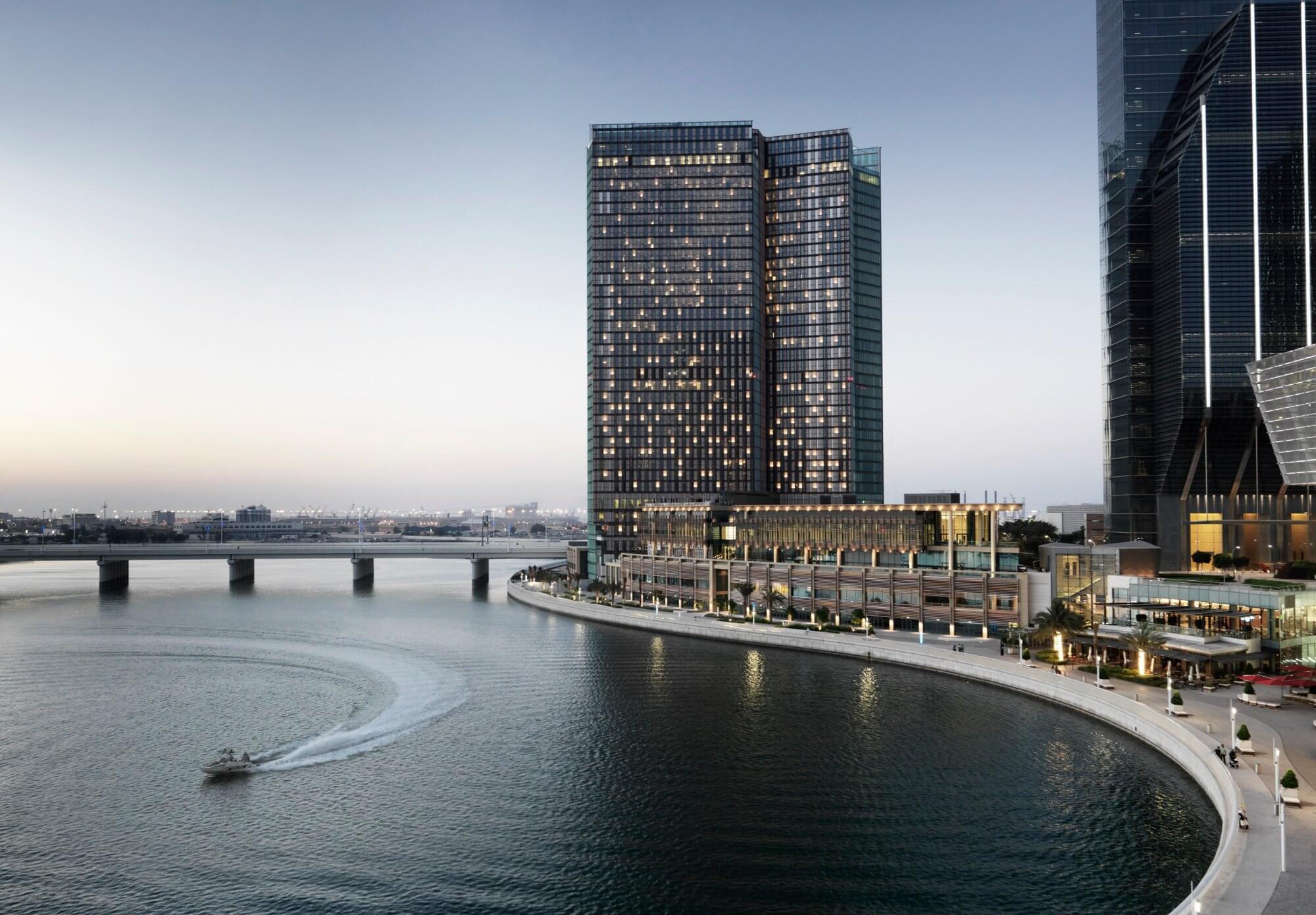 Туры в Four Seasons Hotel Abu Dhabi at Al Maryah Island