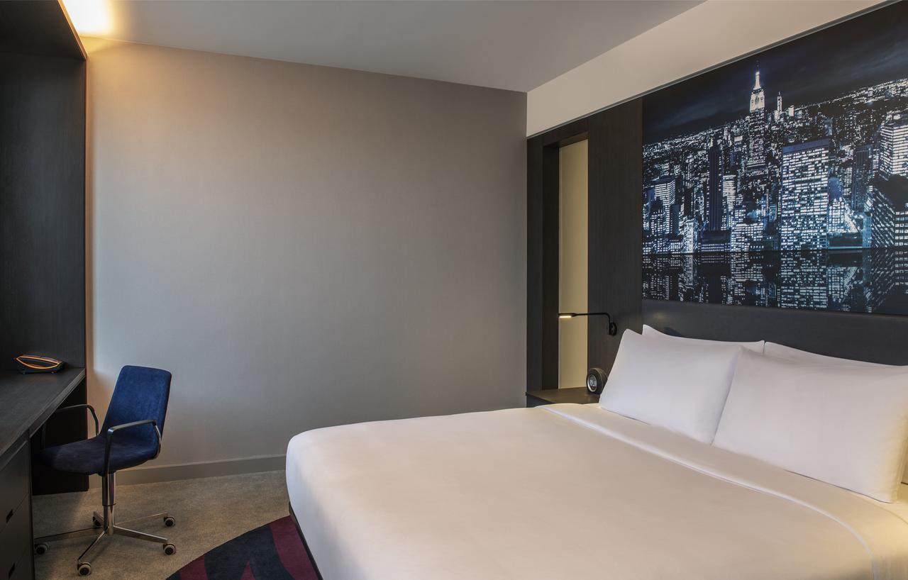 Aloft Dubai Creek 4*