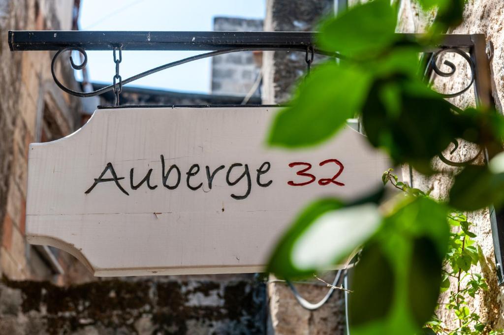 Туры в Auberge 32