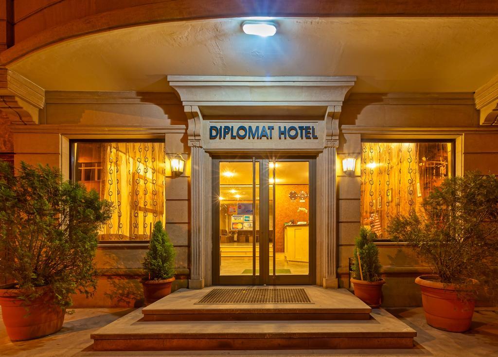 Diplomat Hotel 3*
