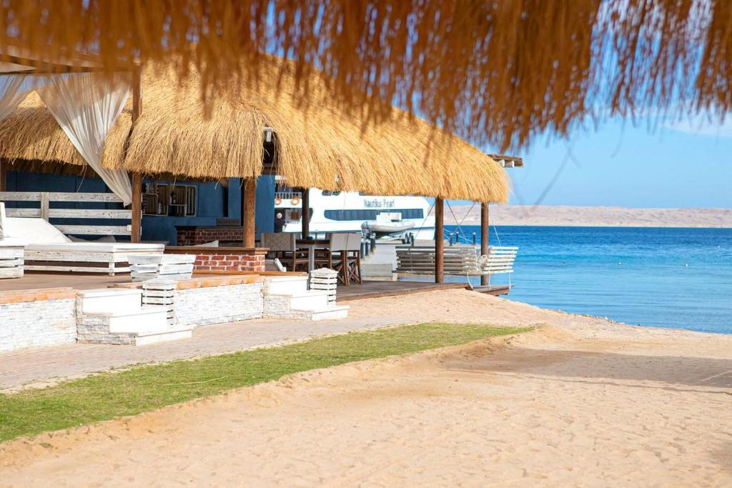 Туры в The Bay Hotel Hurghada Marina
