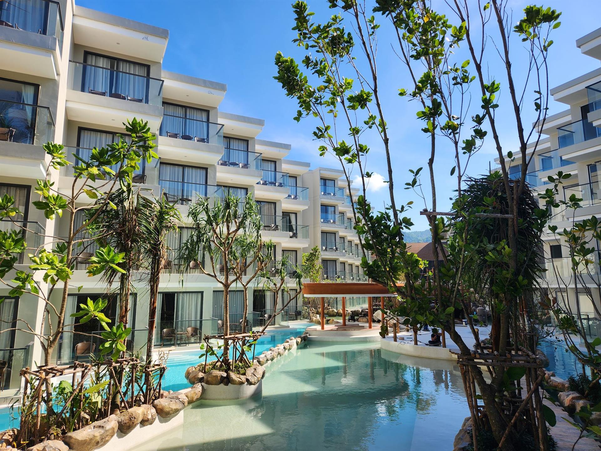 Туры в Phuket Emerald Beach Resort & Spa
