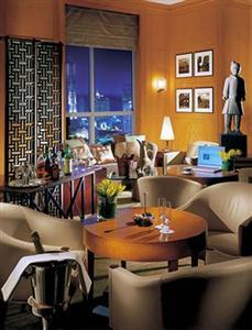 Туры в Four Seasons Hotel Shanghai