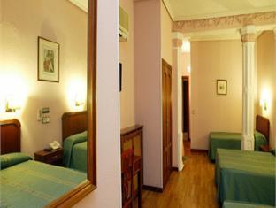 Туры в Hostal Carrera