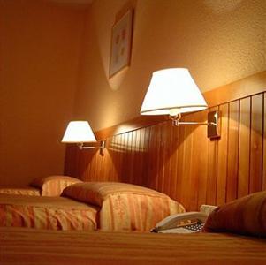 Туры в Hostal Laris