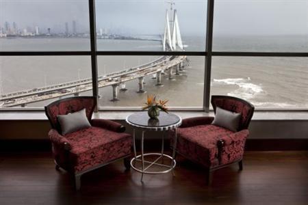 Туры в Taj Lands End