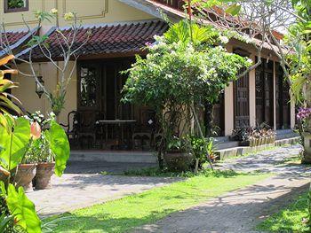 Туры в Taman Harum Cottages