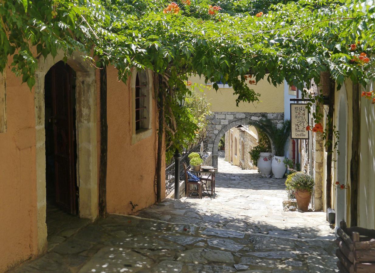 Туры в Arolithos Traditional Cretan Village