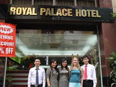 Туры в Royal Palace