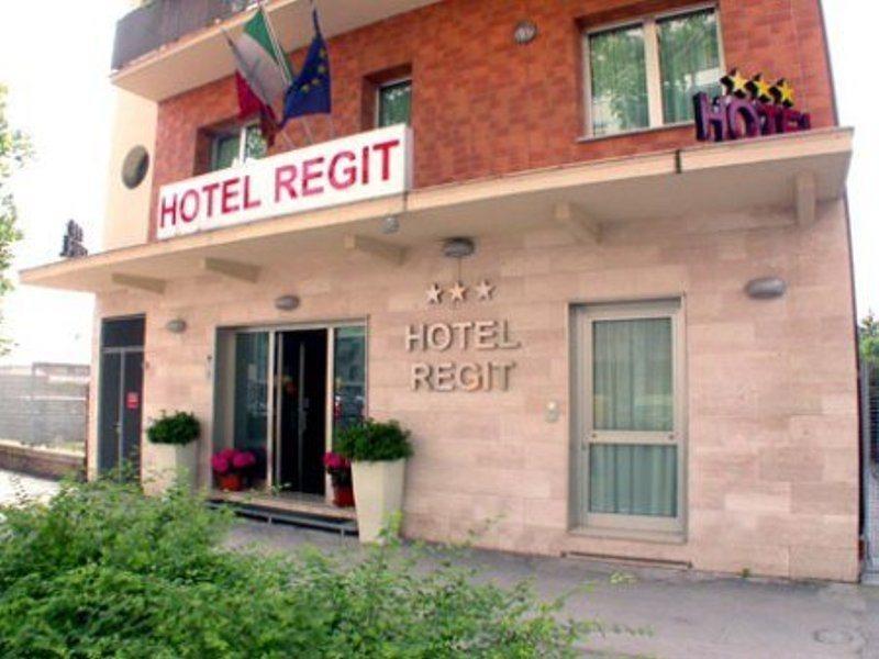 Туры в Hotel Regit