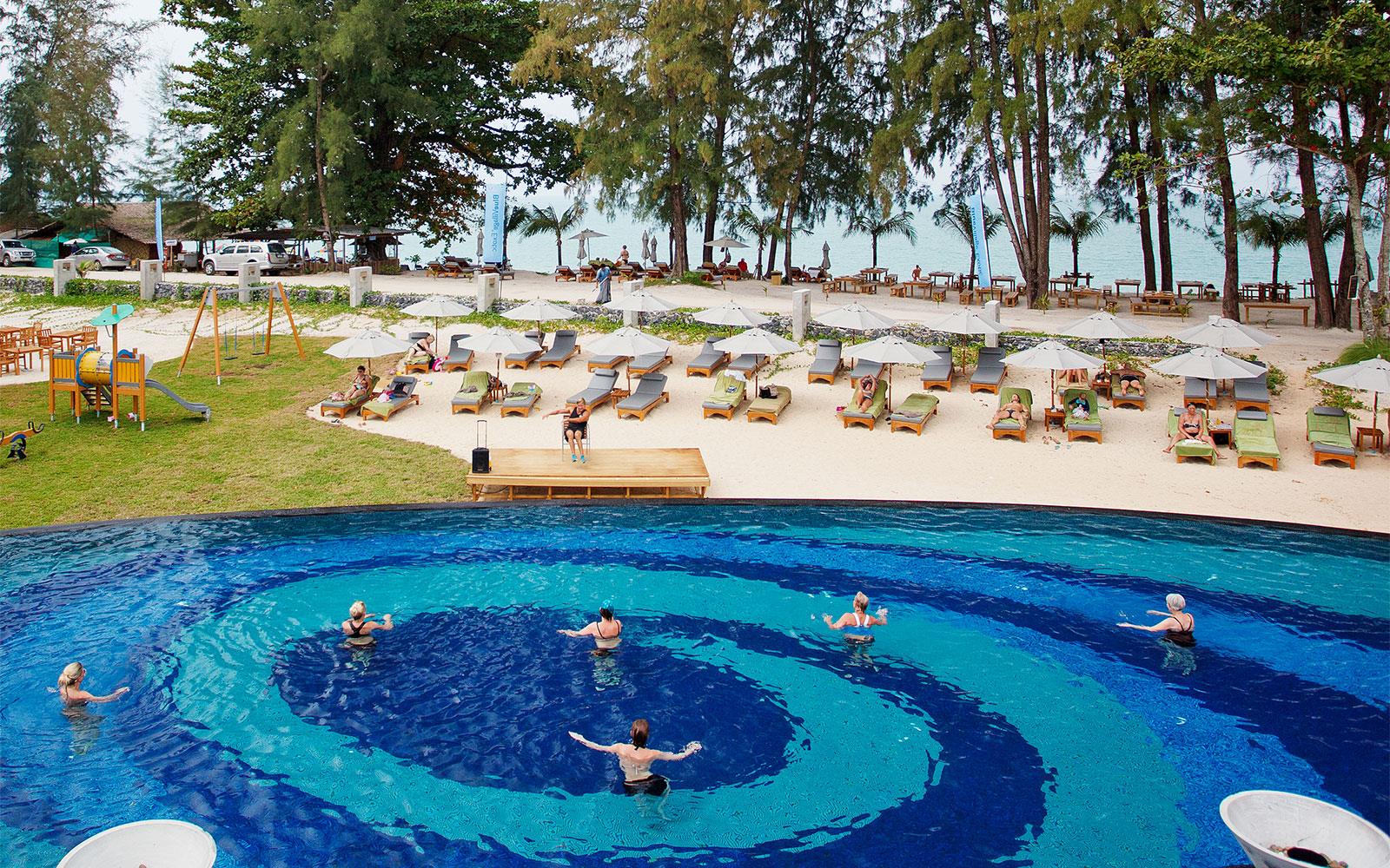 Туры в Mai Khao Lak Beach Resort & Spa