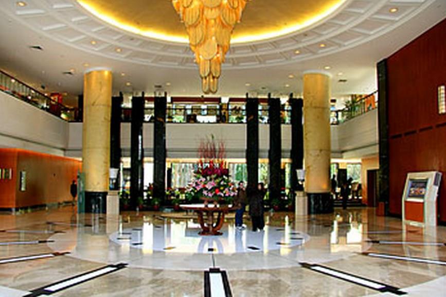 Туры в Dong Fang Hotel Guangzhou