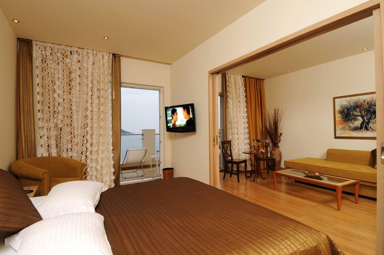 Туры в Akrotiri Beach Hotel