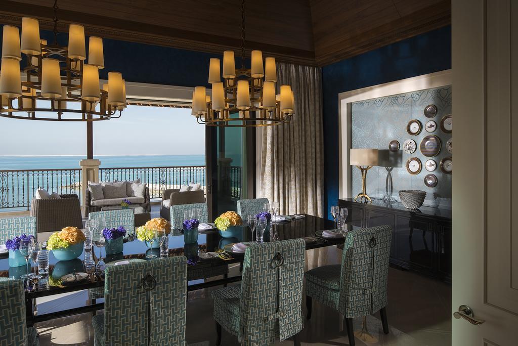 Туры в Four Seasons Resort Dubai at Jumeirah Beach