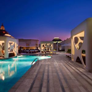 найти туры в отель В Хотел Курио Колекшин Бай Хилтон отель V Hotel Curio Collection By Hilton