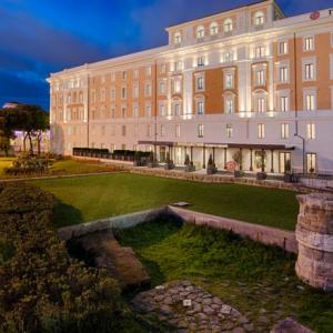 найти туры в отель NH Collection Palazzo Cinquecento отель NH Collection Palazzo Cinquecento