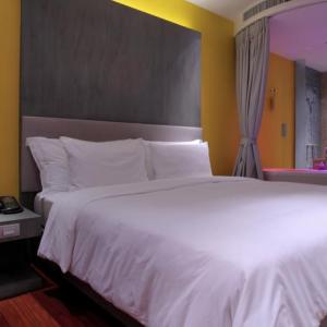 найти туры в отель Зе Лит Бангкок энд Резиденс отель The Lit Bangkok Hotel & Residence