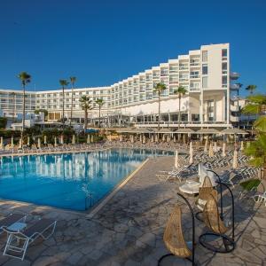 найти туры в отель Леонардо Плаза Киприа Марис Бич Отель энд Спа отель Leonardo Plaza Cypria Maris Beach Hotel & Spa