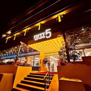 найти туры в отель Фифти Файф Сьют отель Fiftyfive Suite