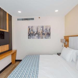 найти туры в отель Best Western Plus Batumi отель Best Western Plus Batumi