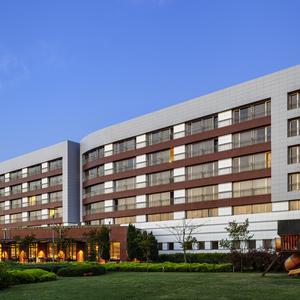 найти туры в отель Новотел Хотелз энд Резортс отель Novotel Hotels & Resorts