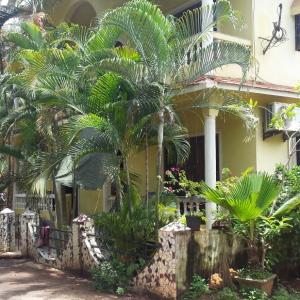 найти туры в отель Елоу Хаус отель Yellow House