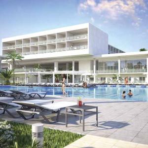 найти туры в отель Риу Палас Коста Мухерес отель Riu Palace Costa Mujeres