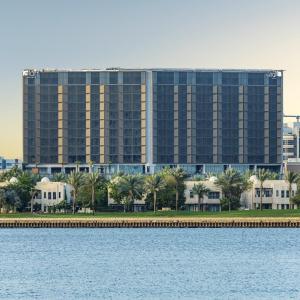 найти туры в отель Алофт Дубай Крик отель Aloft Dubai Creek