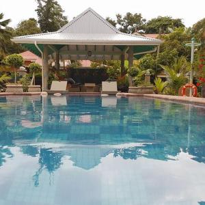 найти туры в отель Вилла Шарм де Лиль отель Villa Charme de L`ile