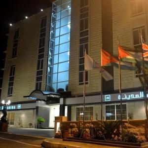 найти туры в отель Тилал Алмадина Хотел энд Сьюитс отель Tilal Almadina Hotel & Suites