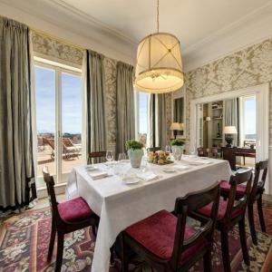 найти туры в отель Рокко Форте Хотел Де Ла Вилле отель Rocco Forte Hotel De La Ville