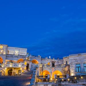 найти туры в отель Azure Cave Suites отель Azure Cave Suites