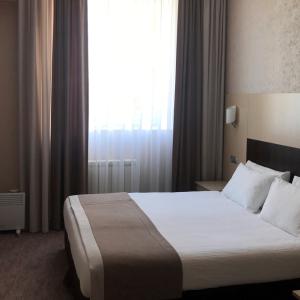 найти туры в отель 12 Футов отель 12 Футов