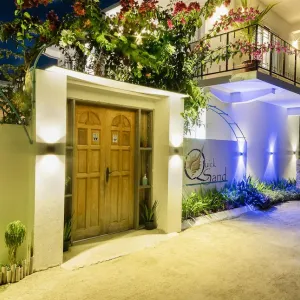 найти туры в отель Квиксанд отель Quicksand