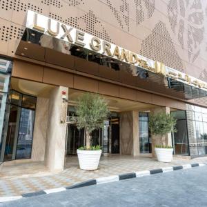 найти туры в отель Люкс Гранд Отель Апартментс отель Luxe Grand Hotel Apartments