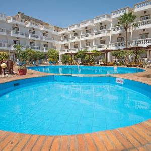 найти туры в отель Zak Inn отель Zak Inn