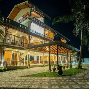 найти туры в отель Анура Элефант отель Anura’s Elephanat