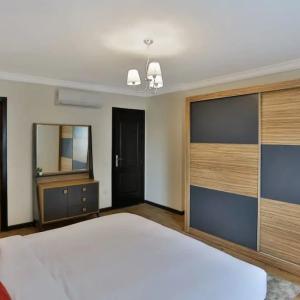 найти туры в отель Parkside boutique 3 bedroom apartment отель Parkside boutique 3 bedroom apartment