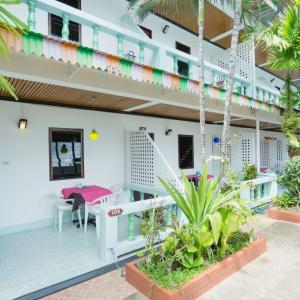 найти туры в отель Rabbit Mansion Patong Hotel отель Rabbit Mansion Patong Hotel