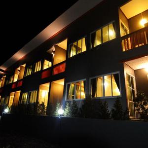 найти туры в отель The Sea At Lanta Hotel отель The Sea At Lanta Hotel