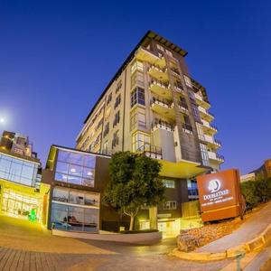 найти туры в отель DoubleTree by Hilton Cape Town - Upper Eastside отель DoubleTree by Hilton Cape Town - Upper Eastside