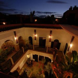 найти туры в отель Riad Ta'achchaqa отель Riad Ta'achchaqa
