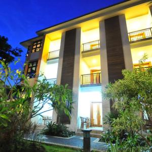 найти туры в отель Sandat Hotel Legian отель Sandat Hotel Legian