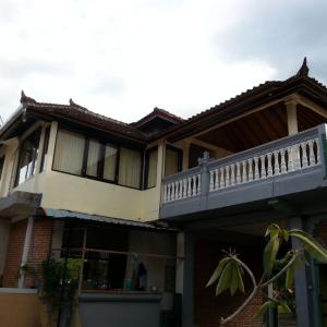 найти туры в отель Puri Mandhara Lovina отель Puri Mandhara Lovina