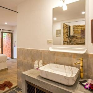 найти туры в отель Eden Bungalows отель Eden Bungalows