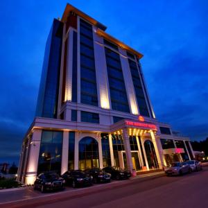 найти туры в отель The Merlot Hotel отель The Merlot Hotel