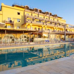 найти туры в отель Арт Отель Грэн Парадизо отель Art Hotel Gran Paradiso
