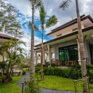 найти туры в отель Wanarom Residence Hotel отель Wanarom Residence Hotel