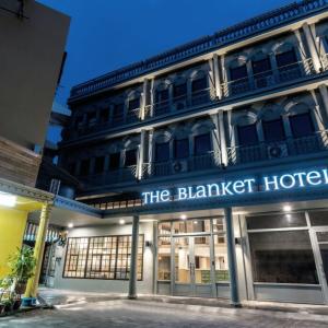 найти туры в отель The Blanket Hotel отель The Blanket Hotel