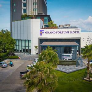 найти туры в отель Grand Fortune Hotel Nakhon Si Thammarat отель Grand Fortune Hotel Nakhon Si Thammarat